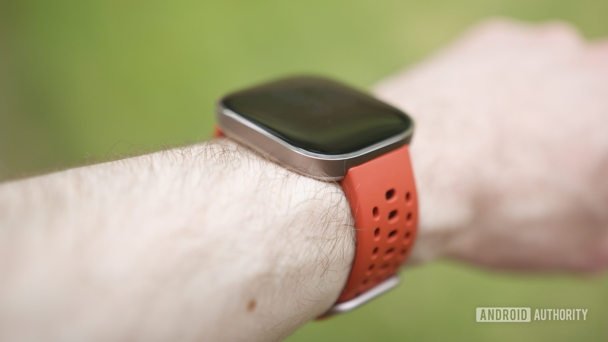 amazfit bip 6 hands on 10 Someone wearing the Amazfit Bip 6 smartwatch.