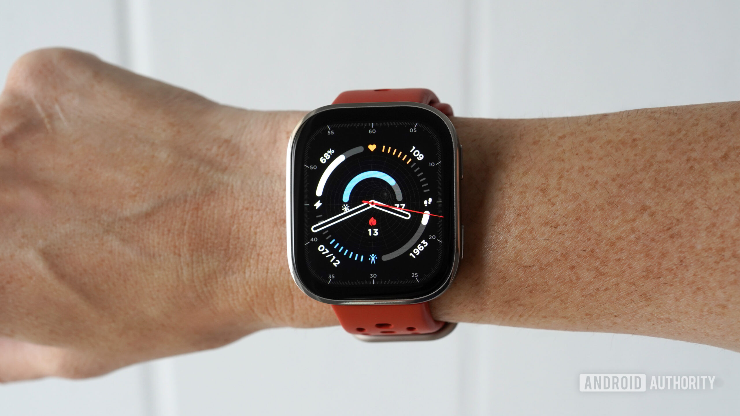 Amazfit Bip 6 Watch face An Amazfit Bip 6 displays the watch face.