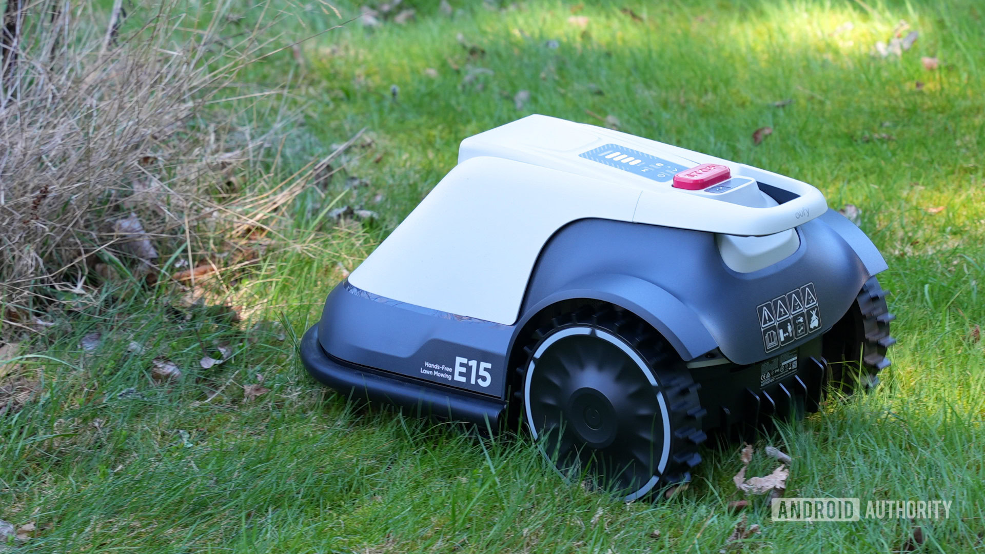 Anker eufy E15 robot mower grass obstacle Anker eufy E15 robot mower grass obstacle