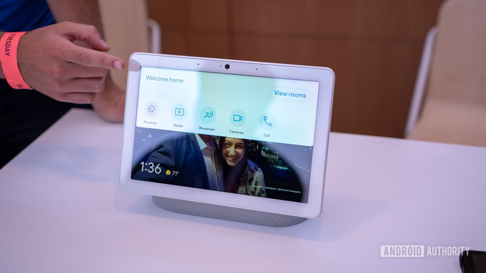 Google Nest Hub Max Controls Google Hub Max Controls
